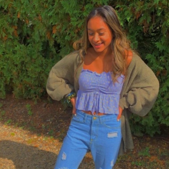 Meet your Posher, Megan - Picture 1 of 1